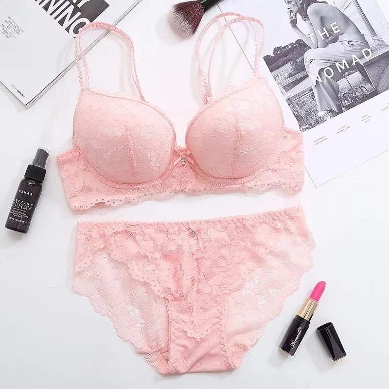 Flourish Elegant Lace Bra & Panty Set – Push Up & Double Padded Comfort with Floral Detailing (8855)